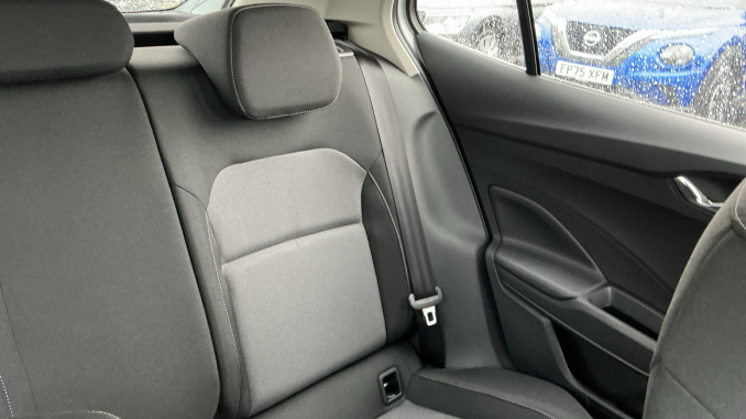 Skoda Fabia 1.0 TSI 116 Design Edition 5dr DSG Petrol Hatchback - Image 31